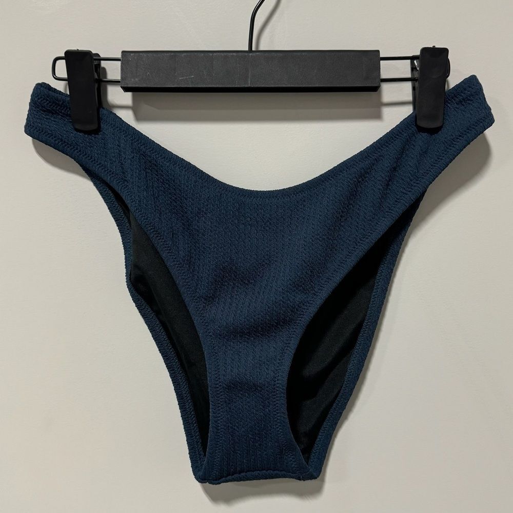 New! J.Crew Bikini Bottom Women’s Size M